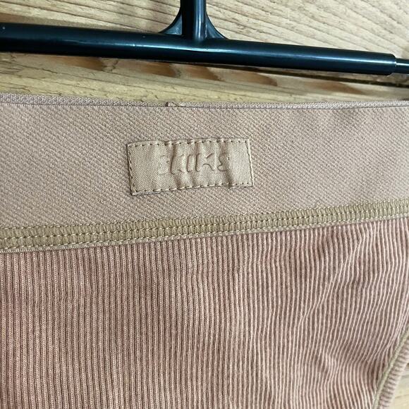 NWT Skims ribbed high-rise stretch-cotton thong Camel Size 2X - Picture 2 of 6